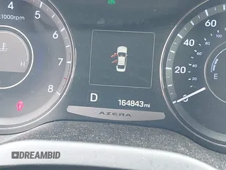 2016 Hyundai Azera Limited z VIN KMHFH4JG6GA547389, wystawiony jako IAAI lot #42374403 z przebiegiem 164 843 mil mil oraz . Historia ofert i sprzedaży dostępna na DreamBid. Obrazek 15.