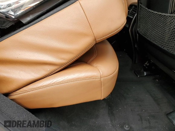 2018 Mercedes-Benz GLE 43 AMG с VIN 4JGDA6EB4JB001942, выставлен на аукционе Copart как лот 58575055 с пробегом 136 216 миль миль и Списание • Salvage title. История ставок и продаж доступна на DreamBid. Изображение 11.