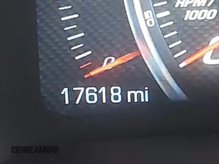 2015 Chevrolet Corvette Z06 3LZ z VIN 1G1YU2D67F5603369, wystawiony jako IAAI lot #42193440 z przebiegiem 17 618 mil mil oraz . Historia ofert i sprzedaży dostępna na DreamBid. Obrazek 16.