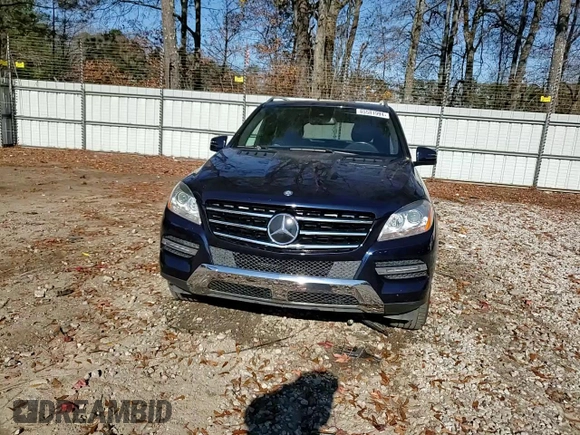 2014 Mercedes-Benz M 350 with VIN 4JGDA2EB4EA380509, listed as a Copart auction lot 85581994 with 146,794 mi miles and Salvage title. Bid and sale history available at DreamBid. Image 14.