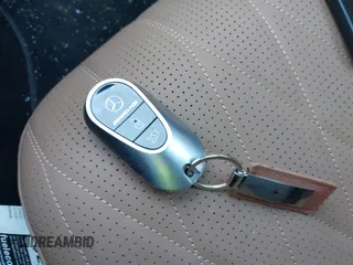 2024 Mercedes-Benz CLE 53 AMG z VIN W1KMJ6CB2RF030549, wystawiony jako IAAI lot #42158117 z przebiegiem 7903 mil mil oraz . Historia ofert i sprzedaży dostępna na DreamBid. Obrazek 11.