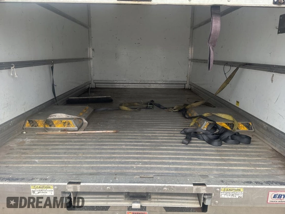 2018 Ford Transit with VIN 1FDBF8ZM2JKA71178, listed as a Copart auction lot 86913204 with 109,170 mi miles and Clean Title. Bid and sale history available at DreamBid. Image 6.