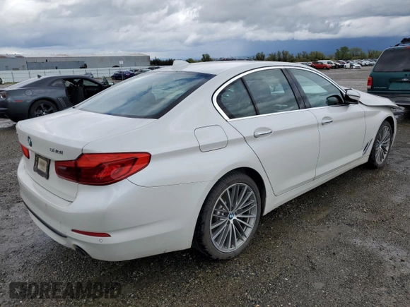 2018 BMW 5 Series 530i xDrive with VIN WBAJA7C53JWC75572, listed as a Copart auction lot 51467985 with 53,379 mi miles and Salvage Title. Bid and sale history available at carsss.com. Image 3.