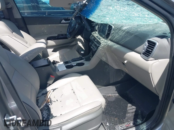 2019 Kia Sportage EX with VIN KNDPN3AC5K7591849, listed as a IAAI auction lot 42166917 with 50,984 mi miles and . Bid and sale history available at DreamBid. Image 5.