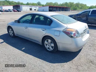 2007 Nissan Altima S with VIN 1N4AL21E47C161354, listed as a IAAI auction lot 42226945 with 341,250 mi miles and . Bid and sale history available at DreamBid. Image 3.