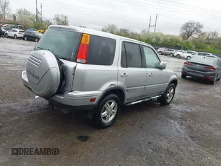 2001 Honda CR-V SE with VIN JHLRD187X1C011271, listed as a IAAI auction lot 42030464 with 194,871 mi miles. Bid and sale history available at carsss.com. Image 4.