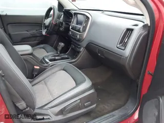 2016 Chevrolet Colorado 2WD Z71 with VIN 1GCGSDE39G1371407, listed as a IAAI auction lot 41796632 with 185,422 mi miles. Bid and sale history available at carsss.com. Image 5.