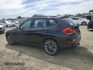 2015 BMW X1 xDrive28i with VIN WBAVL1C56FVY35815, listed as a Copart auction lot 52996755 with 0 mi miles and Clean Title. Bid and sale history available at carsss.com. Image 2.