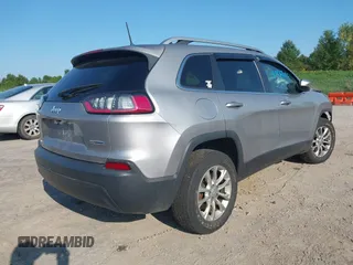 2019 Jeep Cherokee Latitude with VIN 1C4PJMCB5KD107122, listed as a IAAI auction lot 40267152 with 113,822 mi miles. Bid and sale history available at carsss.com. Image 4.