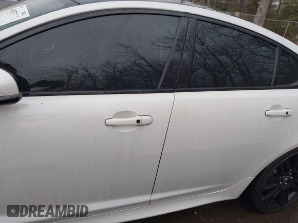 2011 Jaguar XF with VIN SAJWA0JC1BMR88080, listed as a IAAI auction lot 41671137 with Not Provided miles and . Bid and sale history available at DreamBid. Image 15.