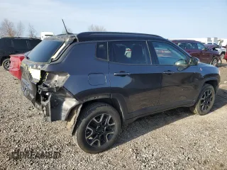 2019 Jeep Compass Trailhawk with VIN 3C4NJDDB0KT739946, listed as a Copart auction lot 44887965 with 144,502 mi miles and Salvage Title. Bid and sale history available at carsss.com. Image 3.