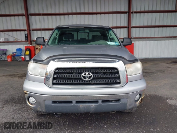 2008 Toyota Tundra z VIN 5TBBV54168S492738, wystawiony jako IAAI lot #41933935 z przebiegiem 225 767 mil mil oraz . Historia ofert i sprzedaży dostępna na DreamBid. Obrazek 12.