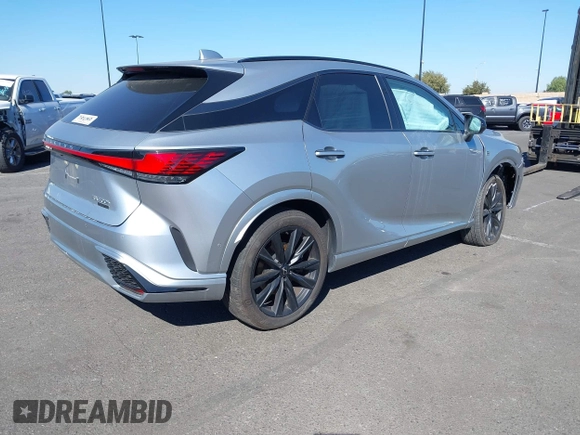 2023 Lexus RX 500h F Sport Performance с VIN 2T2BCMEAXPC010507, выставлен на аукционе IAAI как лот 41383030 с пробегом 10 075 миль миль и . История ставок и продаж доступна на DreamBid. Изображение 4.