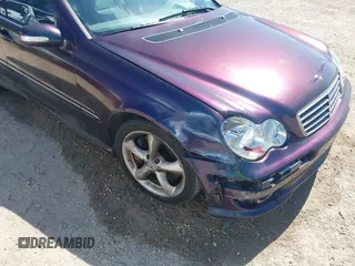 2005 Mercedes-Benz C 230 Kompressor with VIN WDBRF40J45F686777, listed as a IAAI auction lot 41675146 with Not Provided miles and . Bid and sale history available at DreamBid. Image 6.