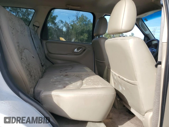 2006 Mazda Tribute S with VIN 4F2YZ06116KM28522, listed as a Copart auction lot 83670154 with Not Provided miles and Non Repairable. Bid and sale history available at carsss.com. Image 11.