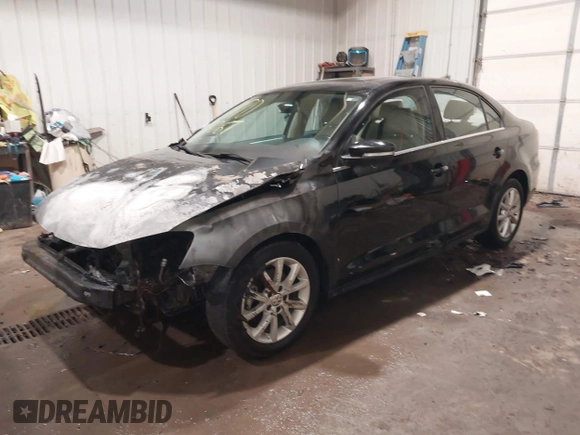 2013 Volkswagen Jetta SE z VIN 3VWDP7AJ4DM398794, wystawiony jako IAAI lot #41703067 z przebiegiem Nie podano mil oraz . Historia ofert i sprzedaży dostępna na DreamBid. Obrazek 2.