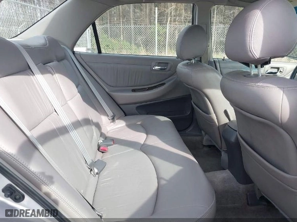 2001 Honda Accord Sdn EX w/Leather with VIN 1HGCG16591A044738, listed as a IAAI auction lot 42015929 with 225,963 mi miles. Bid and sale history available at carsss.com. Image 8.