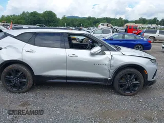 2020 Chevrolet Blazer RS с VIN 3GNKBERS5LS665291, выставлен на аукционе IAAI как лот 42709126 с пробегом 143 907 миль миль и . История ставок и продаж доступна на DreamBid. Изображение 13.