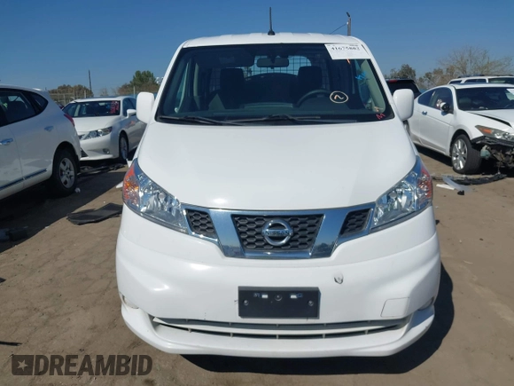 2020 Nissan NV200 S z VIN 3N6CM0KN0LK709242, wystawiony jako IAAI lot #41675882 z przebiegiem 90 395 mil mil oraz . Historia ofert i sprzedaży dostępna na DreamBid. Obrazek 13.