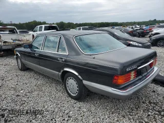 1987 Mercedes-Benz 420 with VIN WDBCA35D6HA331483, listed as a Copart auction lot 71795554 with 126,557 mi miles and Clean Title. Bid and sale history available at carsss.com. Image 2.