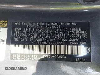 2007 Toyota Camry CE with VIN 4T1BE46K17U001229, listed as a IAAI auction lot 42072932 with 237,786 mi miles. Bid and sale history available at carsss.com. Image 9.
