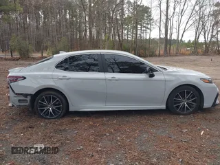 2023 Toyota Camry SE with VIN 4T1G11AKXPU083663, listed as a IAAI auction lot 41245913 with 82,243 mi miles. Bid and sale history available at carsss.com. Image 14.