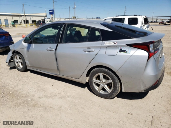 2021 Toyota Prius L Eco with VIN JTDKAMFU6M3146835, listed as a Copart auction lot 47549605 with 135,094 mi miles and Salvage Title. Bid and sale history available at carsss.com. Image 2.