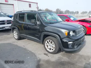 2020 Jeep Renegade Latitude with VIN ZACNJABB0LPL04688, listed as a IAAI auction lot 41232402 with 53,982 mi miles. Bid and sale history available at carsss.com. Image 1.