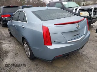 2013 Cadillac ATS z VIN 1G6AA5RX8D0134391, wystawiony jako IAAI lot #41563698 z przebiegiem 175 518 mil mil oraz . Historia ofert i sprzedaży dostępna na DreamBid. Obrazek 3.