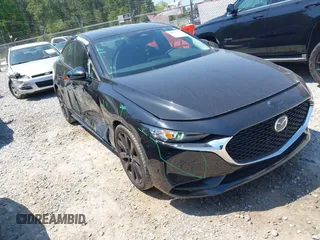 2024 Mazda 3 S Select Sport z VIN 3MZBPABM7RM407654, wystawiony jako IAAI lot #42060298 z przebiegiem 10 464 mil mil oraz . Historia ofert i sprzedaży dostępna na DreamBid. Obrazek 1.