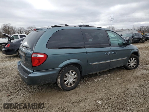 2007 Chrysler Town & Country LWB Touring with VIN 2A4GP54L47R272816, listed as a Copart auction lot 42602425 with 109,938 mi miles and Salvage Title. Bid and sale history available at carsss.com. Image 3.
