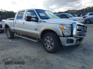 2013 Ford F-250 XL z VIN 1FT7W2BT0DEB49274, wystawiony jako IAAI lot #41108355 z przebiegiem 124 223 mil mil oraz . Historia ofert i sprzedaży dostępna na DreamBid. Obrazek 1.