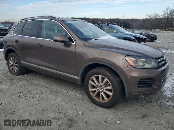 2013 Volkswagen Touareg Lux with VIN WVGEF9BP1DD006810, listed as a Copart auction lot 87906695 with 172,473 mi miles and Clean Title. Bid and sale history available at DreamBid. Image 4.
