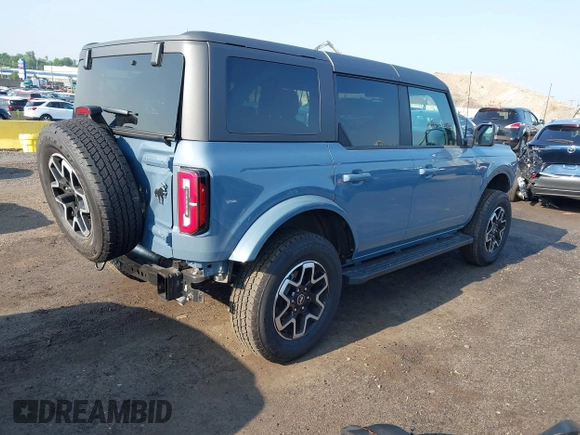 2024 Ford Bronco Outer Banks z VIN 1FMDE8BH3RLB41205, wystawiony jako IAAI lot #42558633 z przebiegiem 1 457 mil mil oraz . Historia ofert i sprzedaży dostępna na DreamBid. Obrazek 4.