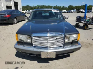 1989 Mercedes-Benz 560 with VIN WDBCA39E0KA485343, listed as a Copart auction lot 71889544 with 201,385 mi miles and Non Repairable. Bid and sale history available at DreamBid. Image 5.