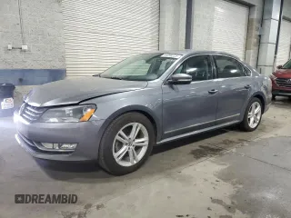 2014 Volkswagen Passat SEL Premium z VIN 1VWCN7A37EC087852, wystawiony jako Copart lot #56058225 z przebiegiem 76 024 mil mil oraz Tytuł czysty. Historia ofert i sprzedaży dostępna na DreamBid. Obrazek 1.