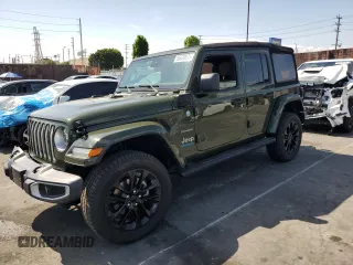 2021 Jeep Wrangler Unlimited Sahara z VIN 1C4JJXP69MW748916, wystawiony jako Copart lot #55620875 z przebiegiem 31 336 mil mil oraz Szkoda całkowita • Salvage title. Historia ofert i sprzedaży dostępna na DreamBid. Obrazek 1.