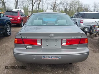2001 Toyota Camry CE with VIN 4T1BG22K01U060588, listed as a IAAI auction lot 42040071 with 165,446 mi miles and . Bid and sale history available at DreamBid. Image 16.