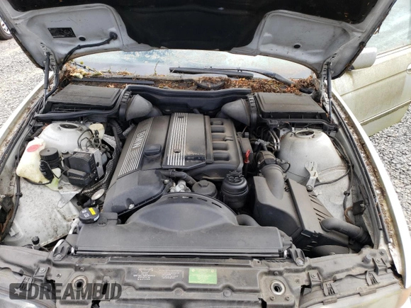 2000 BMW 5 Series 528iAt with VIN WBADP6341YBV64316, listed as a Copart auction lot 61557144 with 0 mi miles and Clean Title. Bid and sale history available at carsss.com. Image 11.