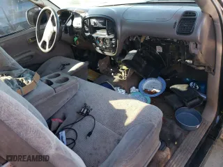 2001 Toyota Tundra Ltd with VIN 5TBBT48141S127958, listed as a Copart auction lot 84066504 with 0 mi miles and Salvage Title. Bid and sale history available at carsss.com. Image 8.