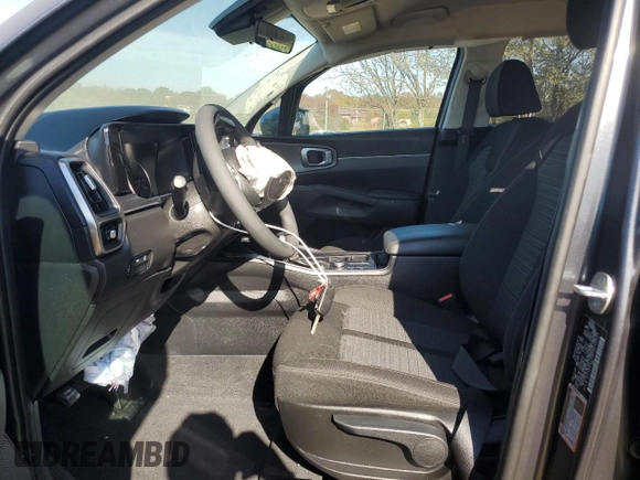 2023 Kia Sorento LX with VIN 5XYRGDLC8PG230051, listed as a Copart auction lot 77832994 with 29,957 mi miles and Salvage Title. Bid and sale history available at carsss.com. Image 7.