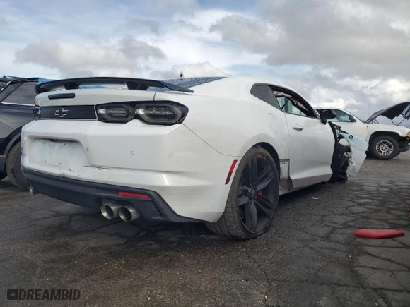 2021 Chevrolet Camaro 2SS with VIN 1G1FH1R70M0102938, listed as a Copart auction lot 78745944 with 19,366 mi miles and Salvage Title. Bid and sale history available at carsss.com. Image 3.