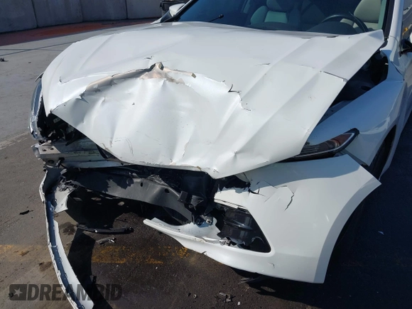 2015 Acura TLX with VIN 19UUB1F39FA024188, listed as a IAAI auction lot 41625709 with 1 mi miles. Bid and sale history available at carsss.com. Image 6.