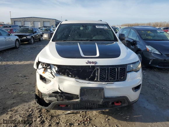 2019 Jeep Grand Cherokee Trailhawk with VIN 1C4RJFLG2KC692683, listed as a Copart auction lot 85011344 with 103,769 mi miles and Salvage Title. Bid and sale history available at carsss.com. Image 5.
