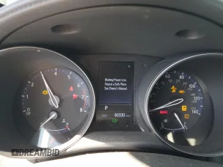 2019 Toyota C-HR XLE z VIN JTNKHMBX7K1050860, wystawiony jako Copart lot #55967135 z przebiegiem 60 330 mil mil oraz Szkoda całkowita • Salvage title. Historia ofert i sprzedaży dostępna na DreamBid. Obrazek 9.