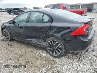 2017 Volvo S60 Dynamic z VIN YV126MFL2H2439758, wystawiony jako Copart lot #59718545 z przebiegiem 54 857 mil mil oraz Szkoda całkowita • Salvage title. Historia ofert i sprzedaży dostępna na DreamBid. Obrazek 2.