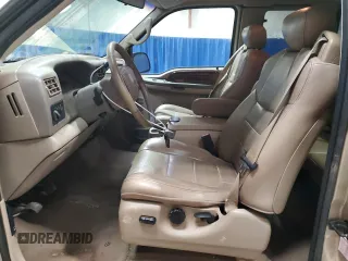 2001 Ford Super Duty F-250 XL with VIN 1FTNX21L31ED74547, listed as a Copart auction lot 84333434 with 161,460 mi miles and Clean Title. Bid and sale history available at carsss.com. Image 7.
