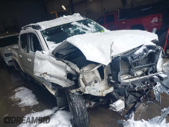 2016 Toyota Tacoma SR with VIN 3TMCZ5AN5GM004885, listed as a IAAI auction lot 41569409 with 143,951 mi miles. Bid and sale history available at carsss.com. Image 1.