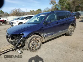 2021 Volkswagen Tiguan S with VIN 3VV1B7AX1MM155518, listed as a Copart auction lot 88461765 with 65,248 mi miles and Salvage Title. Bid and sale history available at DreamBid. Image 1.