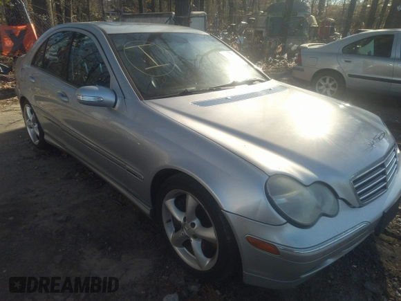2005 Mercedes-Benz C 320 с VIN WDBRF64J85F666828, выставлен на аукционе IAAI как лот 41214432 с пробегом 269 425 миль миль и . История ставок и продаж доступна на DreamBid. Изображение 1.